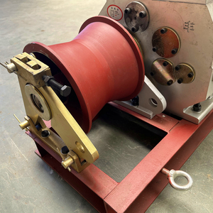 Winch נייד קטן עם winch מונע בנזין - Product Image 3