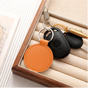 سلسلة مفاتيح مستديرة لطيفة بسيطة مع شعار قابل للطي حلقة رئيسية معلقة قطعة بو الجلود هدية سلاسل المفاتيح - Product Image 5