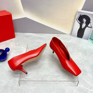 Zapatos de Tacón de Aguja con Punta Cuadrada Atemporales, con Parte Superior de Cuero Genuino y Cierre de Hebilla para Mujer, Valentinos - Product Image 6