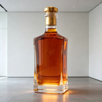 Bouteille de whisky géante translucide en résine de fibre de verre, sculpture pour la décoration de musées du vin et de magasins d'alcool