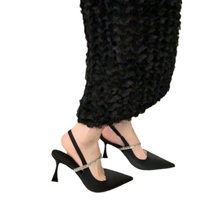 Nouvelles sandales à talons aiguilles noires en strass pour l'été 2026, élégantes, style français, pour femmes, à porter avec une robe ou au quotidien - Product Image 5