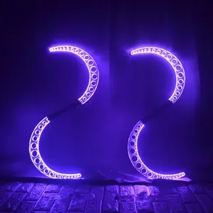 Party, Tanz, Bühne, Laufsteg, Performance, Show-Requisiten & -Bekleidung: Leuchtende Robotermann-Kostüme mit LED-Säbeln und LED-Stäben - Product Image 4