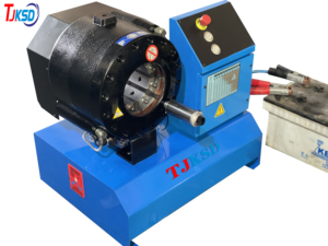 Machine à sertir hydraulique TJKSD507 1/8-2'' pour services extérieurs, force de sertissage 300T, pour flexibles PVC, suspension pneumatique 12V 24V, certifiée CE - Product Image 5
