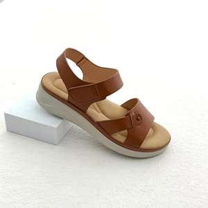 Nouvelles sandales compensées décontractées pour femmes, style 2025-2026, à bout ouvert, confortables, respirantes et antidérapantes, pour l'été, le printemps et l'automne - Product Image 2