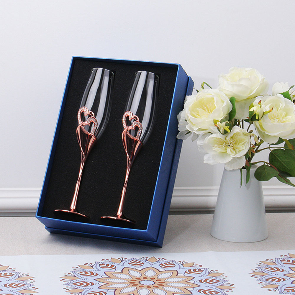 บรรจุของขวัญ2ชิ้น-กุหลาบทอง