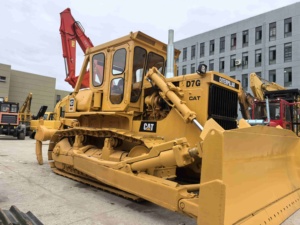 รถแทรกเตอร์ตีนตะขาบ CAT D7G มือสอง / รถดันดินพร้อมเครื่องกว้านสำหรับขายสำหรับงานไม้/ท่อนซุง - Product Image 3