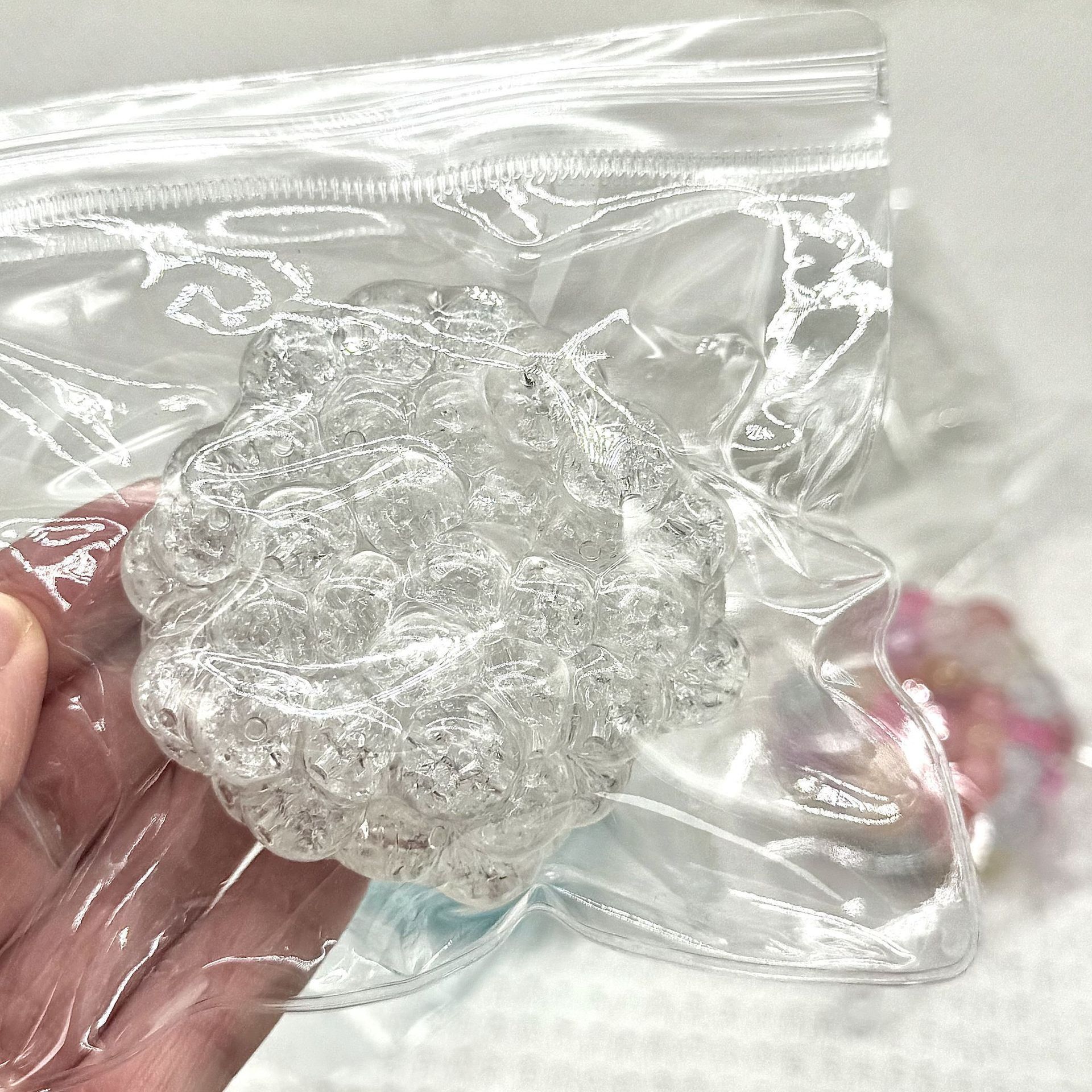 20471-เกาะหมอก ลูกบอลกรุบกรอบหิมะสีเงิน