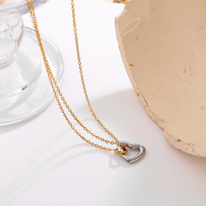 สร้อยคอจี้รูปหัวใจสองสี ทอง-เงิน สแตนเลส สไตล์มินิมอล - Product Image 4