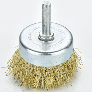 <span class=keywords><strong>Brosse</strong></span> <span class=keywords><strong>métallique</strong></span> jaune de 3 pouces / 75 mm avec tige hexagonale de 1/4, fixation pour <span class=keywords><strong>perceuse</strong></span>, pour le nettoyage et la finition des calandres, offre du marché - Product Image 3