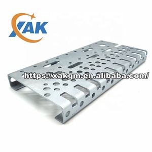 <span class=keywords><strong>Profil</strong></span> en <span class=keywords><strong>acier</strong></span> laminé à <span class=keywords><strong>froid</strong></span> OEM, taille de fente, galvanisé à chaud, perforé, gouttière pour câbles, <span class=keywords><strong>acier</strong></span> en forme de C, XAK - Product Image 4