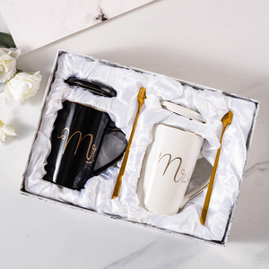 Tasse en céramique de haute qualité avec couvercle et cuillère, motif de vacances, design de dessin animé, compatible lave-vaisselle, écologique, coffret cadeau pour la fête des Mères, anniversaire, mariage - Product Image 2
