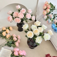 Rose artificielle en soie à tige unique - pour la Saint-Valentin, les murs floraux de mariage, la décoration intérieure, la photographie en extérieur. Moulage par injection