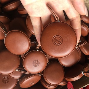 Ruban à mesurer rond miniature en cuir PU personnalisé en gros - Product Image 5