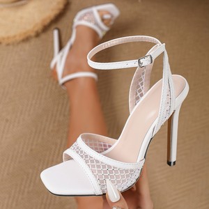 Nouvelles sandales pour femmes 2026 en maille avec strass, bout ouvert, talons de créateur - Product Image 1