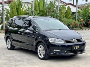 Volkswagen <span class=keywords><strong>Sharan</strong></span> <span class=keywords><strong>2018</strong></span> 380TSI, MPV con Tracción Delantera, Puertas Laterales Deslizantes Dobles, Asientos Traseros Plegables, Bajo Consumo de Combustible, Vehículo Familiar Estable - Product Image 4