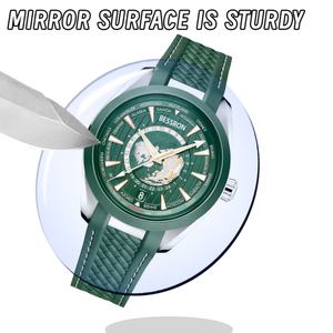 Reloj de Cuarzo de Lujo Verde con Logotipo Personalizado, Correa de Acero Inoxidable 304, Resistente al Agua 5ATM, Esfera con Agujas Resistentes a los Arañazos, Estilo Moderno - Product Image 3