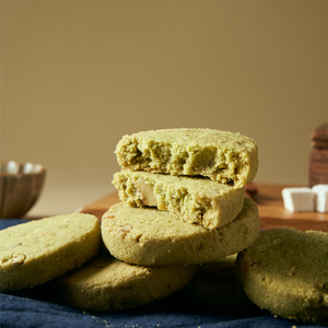Poria ve Matcha Fındıklı Bisküviler Çıtır Kurabiyeler Ceviz İçi ve Kabak Çekirdeği İçerir Toptan Satış İçin - Product Image 1