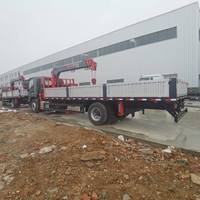 Grue de camion hydraulique de 6 tonnes, châssis QINGLING, flèche télescopique POWER MAXX avec stabilisateurs, grue mobile pour projets d'ingénierie