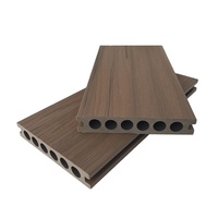 Planche de terrasse en WPC, revêtement de sol extérieur robuste