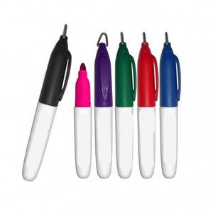 Hot Sales Golf Ball <b>Black</b> <b>Mini</b> Permanent Marker With Clip Keyring - Product Image 1