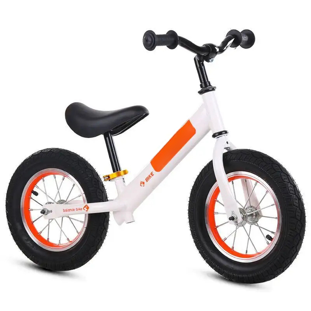 Cheap and High-quality 12 Inch Integrated Balance Bike, Two Wheeled Children's Outdoor Fitness Balance Toy Car