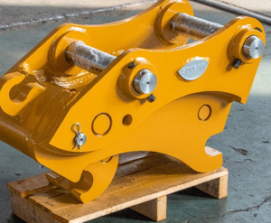 Enganche Rápido Mecánico Amarillo con Rodamiento para Excavadoras de 1.5-4 Toneladas, Construcción de Acero, 1 Año de Garantía - Product Image 3
