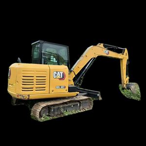 Mini-excavatrice d'occasion pour usage domestique Caterpillar 305.5E, excavatrice hydraulique compacte de 5 tonnes avec accessoire tarière - Product Image 1