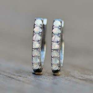 Orecchini Colorati per Donne, Accessori per Orecchie Semplici e Carini per Uso Quotidiano - Product Image 1