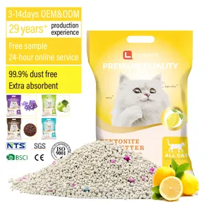 China pet supplies Bentonite al gusto di limone colorato cat sand arena para gato senza polvere forte agglomerante argilla lettiera per gatti sabbia