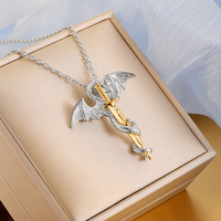 Pendentif Dragon Volant Personnalisé avec Chaîne, Collier Punk en Acier Titane avec Pendentifs Dragon Épée Aile pour Hommes