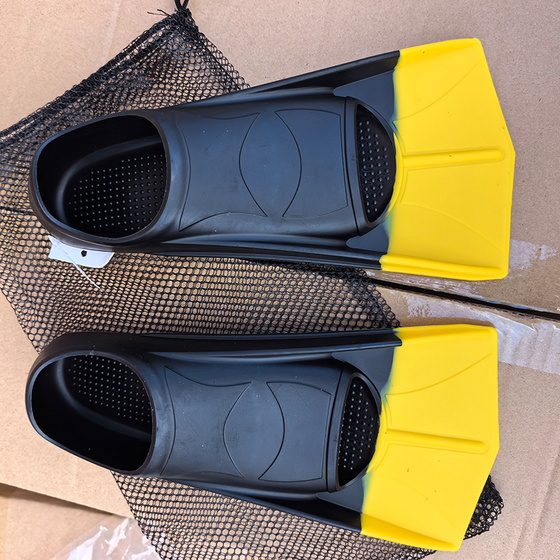negro y amarillo
