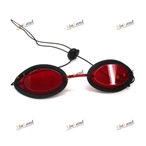 Gafas <span class=keywords><strong>de</strong></span> <span class=keywords><strong>Seguridad</strong></span> <span class=keywords><strong>de</strong></span> Plástico XL-SG010TPU <span class=keywords><strong>con</strong></span> <span class=keywords><strong>Lentes</strong></span> Antivaho para Protección Ocular en Depilación Láser Médica - Product Image 4