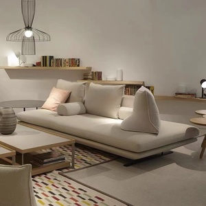 ชุดโซฟาเฟอร์นิเจอร์บ้านสไตล์โมเดิร์น ดีไซน์หรูหรา สำหรับโรงแรม โซฟาผ้าเรียบง่าย - Product Image 3