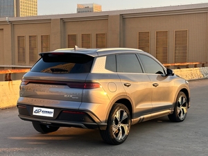 BYD Song Pro SUV Hybride Automatique Élégant Fiable Premier Choix Familles Soucieuses de l'Environnement Voiture <span class=keywords><strong>d</strong></span>'<span class=keywords><strong>Occasion</strong></span> - Product Image 4