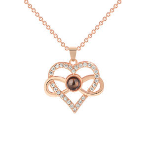 Simbolo di moda 8 Infinity <span class=keywords><strong>ti</strong></span> <span class=keywords><strong>amo</strong></span> In 100 lingue placcato oro rosa Bowknot cuore di proiezione collana pendente da donna - Product Image 5
