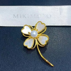 Broche de Perlas Akoya de 7mm Estilo Welfare, Colgante de Perla Natural Blanca con Incrustaciones de Mariposa, Trébol de Cuatro Hojas, Elegantes Broches para el Pecho - Product Image 2