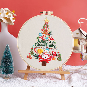 Punch principiante kit <span class=keywords><strong>bordado</strong></span> dibujos animados regalo de Navidad <span class=keywords><strong>bordado</strong></span> artesanías al por mayor personalizado <span class=keywords><strong>punto</strong></span> de <span class=keywords><strong>cruz</strong></span> aguja <span class=keywords><strong>bordado</strong></span> arte Kit - Product Image 6