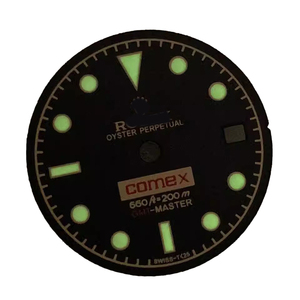 Quadrante per <span class=keywords><strong>Orologio</strong></span> Vintage 28.5MM in Acciaio Inossidabile Verde Luminoso con Calendario per Movimento NH35 NH36 - Product Image 6