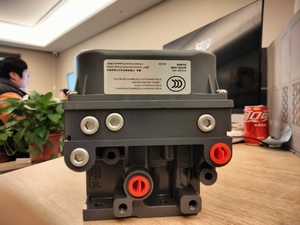 เครื่องควบคุมตำแหน่งวาล์ว Fisher DVC6200 220V รับประกัน 1 ปี อุปกรณ์ทดสอบระบบควบคุม - Product Image 2