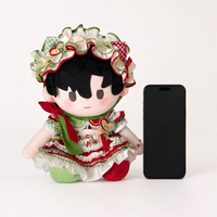Peluche personnalisée Kawaii avec robe à carreaux et tablier, thème pomme brodé, jouet cadeau