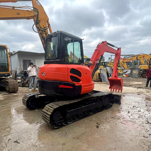 Excavadora Kubota U55 usada original de Japón, 5.5 toneladas, miniexcavadora de cola cero, en stock, lista para enviar, en buen estado de funcionamiento. - Product Image 1