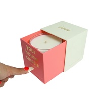 Boîte cadeau en papier rigide personnalisée haut de gamme écologique avec doublure en éponge, impression UV sur les bords et gaufrage pour l'emballage des bougies