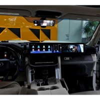 Lecteur multimédia automobile à double écran 24,6 pouces CarPlay Android Auto pour Toyota Land Cruiser LC300 2021-2025 Nouvelle mise à niveau Plug and Play