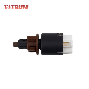 สวิตช์ไฟเบรกมิตซูบิชิ 8614A183 สำหรับอะไหล่ซ่อมยานยนต์ วัสดุ ABS - Product Image 3