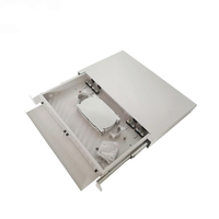 Panel Patch Fiber Optik 19 Inch 1U 2U 24 Port Kotak Terminal Logam SC LC Rak Terpasang 4 8 72 96 144 Port Distribusi Frame
