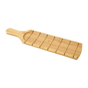 Plateau de service en bambou 45x11x1,8cm, design rainuré pour la présentation de sushis, pain et fruits - Product Image 1
