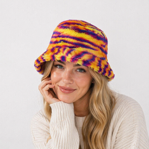 Gorro de Invierno de Felpa Sintética con Estampado Múltiple, Diseño de Vaca, Leopardo, Cebra y Cuadros, Gorro Cálido de Ala Ancha para Mujer - Product Image 4