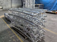 Nuevo Diseño Topfinger: Estructura Arqueada de Aluminio con Sistema de Elevación, Certificación TUV, Ideal para Ferias y Eventos