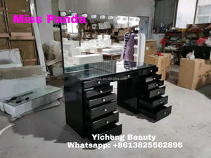 Yicheng beauté noir <span class=keywords><strong>Hollywood</strong></span> meubles maquillage vanité bureau éclairé miroir commode verre <span class=keywords><strong>coiffeuse</strong></span> - Product Image 4