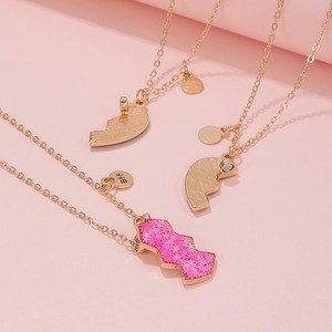 Collar magnético de tres colores con división de amor a la moda, colgante BFF, collar de estrella dulce para el mejor amigo - Product Image 3
